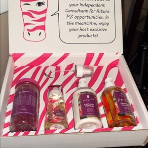 Pink Zebra VIP Scent Collection Rainbow Cookies.